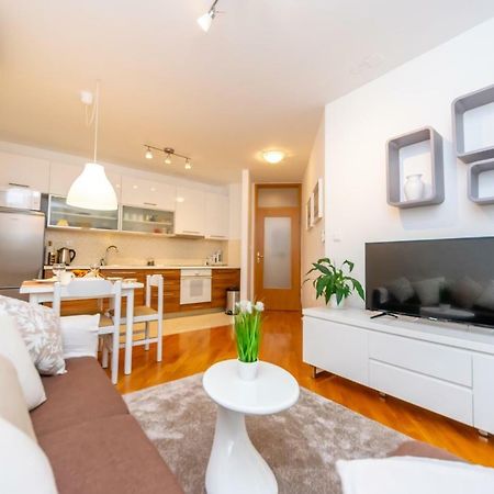 Boki Appartement Zadar Buitenkant foto