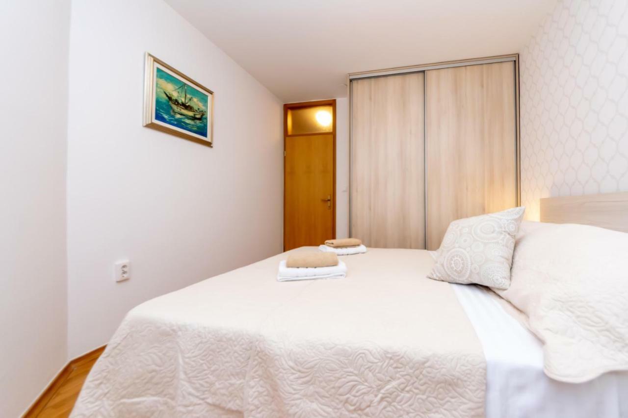 Boki Appartement Zadar Buitenkant foto